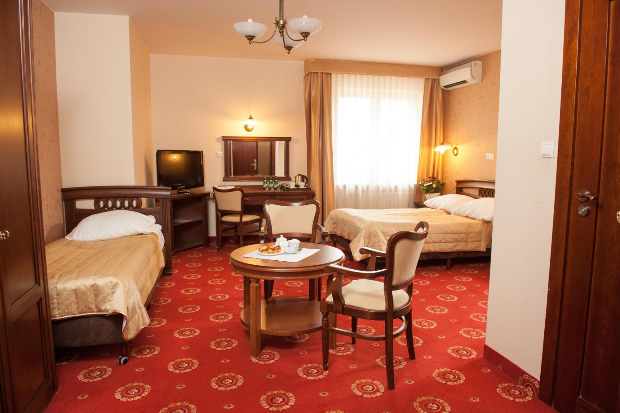 Hotel Arkadia Royal Varsóvia Exterior foto
